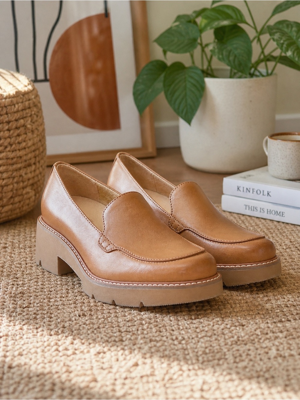 Naturalizer Cabaret Lug Sold Loafer sz 8.5 Chunky Platform comfort Slip on